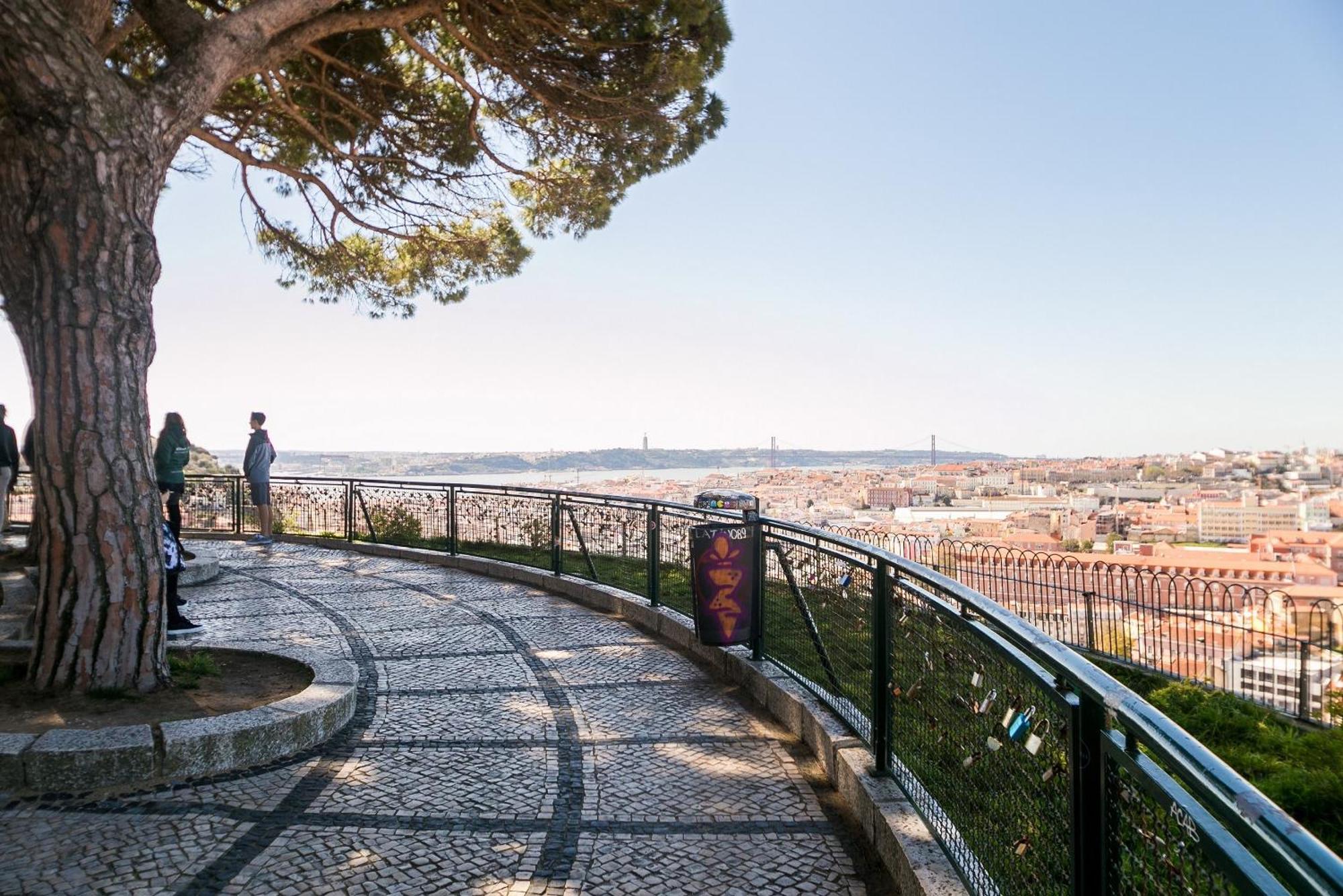 Happy Stay Lisbon - Suite With A View, Private Terrace & Ac Exterior foto
